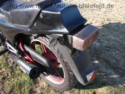 Kawasaki_KZ_400_J_4-Zylinder_schwarz_Typ_KZ_400_M_-_wie_KZ_ZX_Z_400_500_550_750_A_B_C_D_E_UT_GP_55.jpg