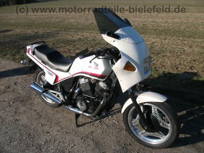Honda_VT_500_E_weiss_PICHLER_Verkleidung_PC11_-_EZ_1987_50_PS_wie_VT_500_C_Custom_Shadow_PC08_63.jpg