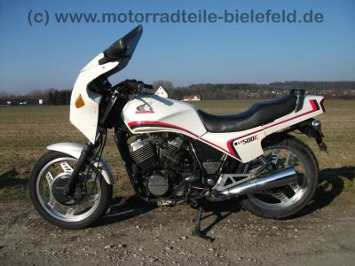 Honda_VT_500_E_weiss_PICHLER_Verkleidung_PC11_-_EZ_1987_50_PS_wie_VT_500_C_Custom_Shadow_PC08_7.jpg