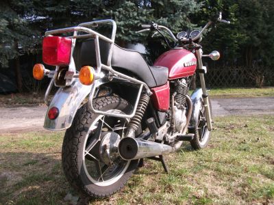 Suzuki_GN_400_D_Chopper_rot_Einzylinder_Gepaecktraeger_wie_GN_DR_125_250_400_SP_370_LS_650_Savage_50.jpg