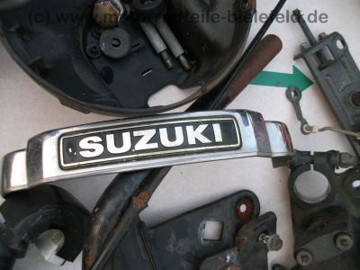 Suzuki_GSX_400_E_GK51C_zerlegt_Teile_Raeder_Tacho_-_wie_GSX_250_400_450_E_GK53C_GJ53B_24.jpg
