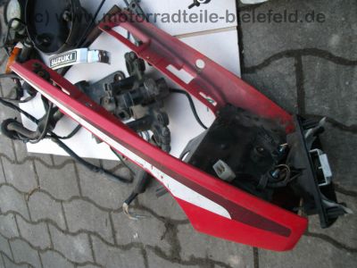 Suzuki_GSX_400_E_GK51C_zerlegt_Teile_Raeder_Tacho_-_wie_GSX_250_400_450_E_GK53C_GJ53B_39.jpg