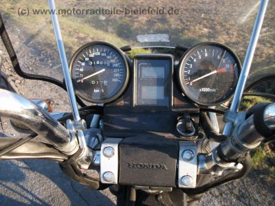 Honda_VF_1100_C_Custom_SC12_V65_MAGNA_1_Hd___32tkm_kein_Unfall_-_wie_VF_750_1000_1100_S_F_C_Sabre_Interceptor_88.jpg