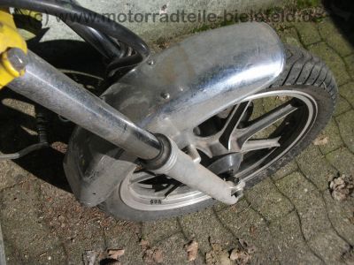 Kawasaki_EN_450_A_LTD_mit_Harley_Tank_vorverlegte_Fussrasten_Ledersitz_SITO_Auspuff_-_wie_EN_LTD_450_454_500_A_LTD_20.jpg