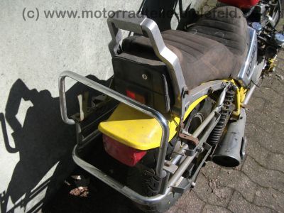 Kawasaki_EN_450_A_LTD_mit_Harley_Tank_vorverlegte_Fussrasten_Ledersitz_SITO_Auspuff_-_wie_EN_LTD_450_454_500_A_LTD_27.jpg