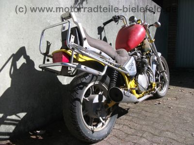 Kawasaki_EN_450_A_LTD_mit_Harley_Tank_vorverlegte_Fussrasten_Ledersitz_SITO_Auspuff_-_wie_EN_LTD_450_454_500_A_LTD_3.jpg