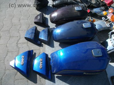 Kawasaki_Z_KZ_400_440_Twin_A_B_H_LTD_Teile_Tank_Seitendeckel_Sitzbank_Koffertraeger_27.jpg