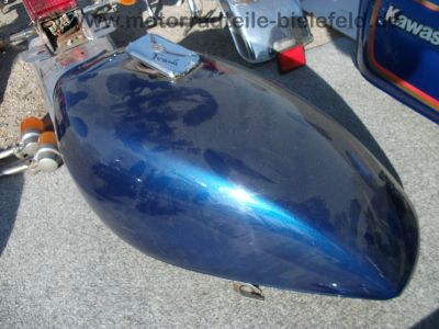 Kawasaki_Z_KZ_400_440_Twin_A_B_H_LTD_Teile_Tank_Seitendeckel_Sitzbank_Koffertraeger_35.jpg