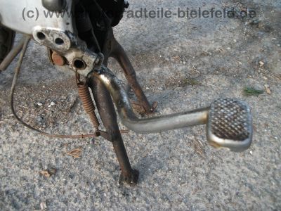 Honda_CB_125_T_Twin_Speiche_rot_teilzerlegt_-_wie_CB_CM_125_185_250_K_T_Twin_C_78.jpg