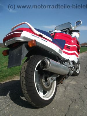 Honda_CBR_1000_F_SC24_rot-weiss-blau_Verkleidung_Tank_Sitzbank_ORIGINAL_unfallfrei_13.jpg