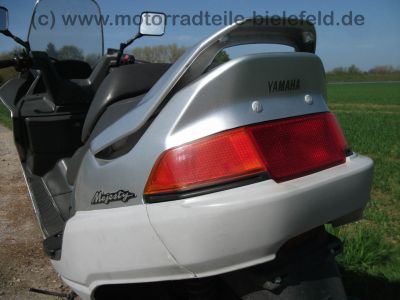 Yamaha_YP_250_Majesty_4UC_silber_Motorschaden_-_wie_MBK_SKYLINDER_X-MAX_XMAX_X_Max_XQ_YP_125_250_Maxster_Thunder_26.jpg