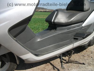Yamaha_YP_250_Majesty_4UC_silber_Motorschaden_-_wie_MBK_SKYLINDER_X-MAX_XMAX_X_Max_XQ_YP_125_250_Maxster_Thunder_31.jpg