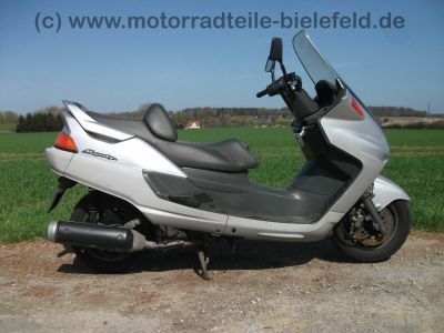 Yamaha_YP_250_Majesty_4UC_silber_Motorschaden_-_wie_MBK_SKYLINDER_X-MAX_XMAX_X_Max_XQ_YP_125_250_Maxster_Thunder_56.jpg