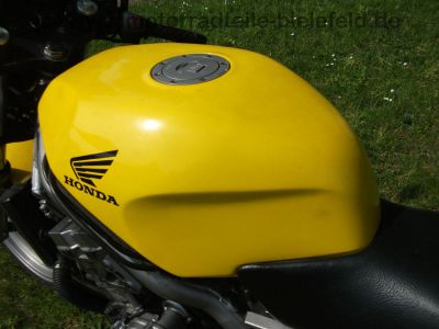 Honda_CB-1_CB400F_CB1_CB_1_400_CB400_NC27_gelb_-_wie_CBR_CB_CBF_400_600_F_R_RR_12.jpg