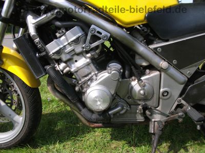 Honda_CB-1_CB400F_CB1_CB_1_400_CB400_NC27_gelb_-_wie_CBR_CB_CBF_400_600_F_R_RR_16.jpg