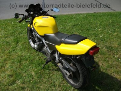 Honda_CB-1_CB400F_CB1_CB_1_400_CB400_NC27_gelb_-_wie_CBR_CB_CBF_400_600_F_R_RR_7.jpg