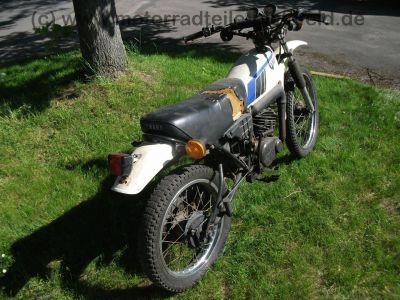 Yamaha_DT_125_MX_2A8_2-Takt_Enduro_Trial_-_wie_DT_TY_80_125_175_250_400_MX_2K4_1R7_49.jpg