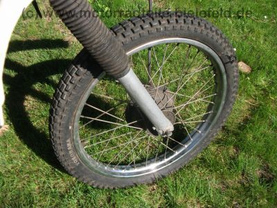 Yamaha_DT_125_MX_2A8_2-Takt_Enduro_Trial_-_wie_DT_TY_80_125_175_250_400_MX_2K4_1R7_52.jpg