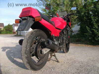Yamaha_FZ_750_GENESIS_1FN_LSL_Superbike_Lenker_wie_FZR_FZ_400_600_750_2KK_3KT_1FV_1TV_23.jpg