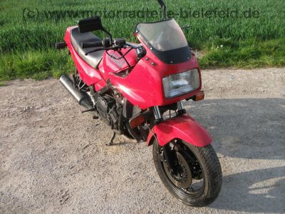 Yamaha_FZ_750_GENESIS_1FN_LSL_Superbike_Lenker_wie_FZR_FZ_400_600_750_2KK_3KT_1FV_1TV_56.jpg