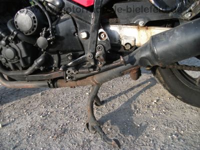 Yamaha_FZ_750_GENESIS_1FN_LSL_Superbike_Lenker_wie_FZR_FZ_400_600_750_2KK_3KT_1FV_1TV_62.jpg