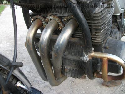 Yamaha_XS_750_1T5_Koffertraeger_SCHUH_MOTAD_Auspuff_3in1KONI_-_wie_GX_XS_650_850_1100_SE_D_E_SP_F_SF_133.jpg