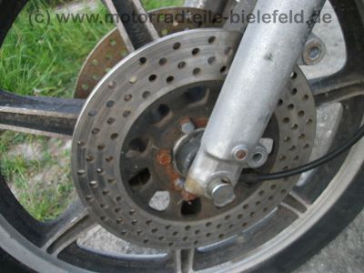 Yamaha_XS_750_1T5_Koffertraeger_SCHUH_MOTAD_Auspuff_3in1KONI_-_wie_GX_XS_650_850_1100_SE_D_E_SP_F_SF_134.jpg
