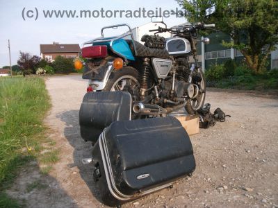 Yamaha_XS_750_1T5_Koffertraeger_SCHUH_MOTAD_Auspuff_3in1KONI_-_wie_GX_XS_650_850_1100_SE_D_E_SP_F_SF_3.jpg