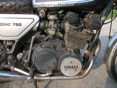Yamaha_XS_750_1T5_Koffertraeger_SCHUH_MOTAD_Auspuff_3in1KONI_-_wie_GX_XS_650_850_1100_SE_D_E_SP_F_SF_55.jpg