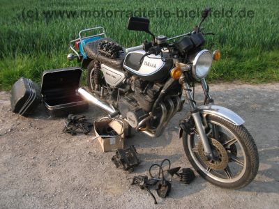 Yamaha_XS_750_1T5_Koffertraeger_SCHUH_MOTAD_Auspuff_3in1KONI_-_wie_GX_XS_650_850_1100_SE_D_E_SP_F_SF_6.jpg