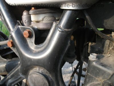 Yamaha_XS_750_1T5_Koffertraeger_SCHUH_MOTAD_Auspuff_3in1KONI_-_wie_GX_XS_650_850_1100_SE_D_E_SP_F_SF_75.jpg