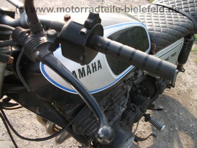 Yamaha_XS_750_1T5_Koffertraeger_SCHUH_MOTAD_Auspuff_3in1KONI_-_wie_GX_XS_650_850_1100_SE_D_E_SP_F_SF_95.jpg