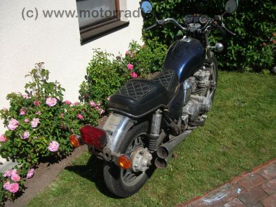 Honda_CB_900_C_Custom_Chopper_SC04_Kardan_10_Gang_Gepaecktraeger_Sturzbuegel_wie_CB_650_750_1000_C_RC_05_06_08_10_125.jpg