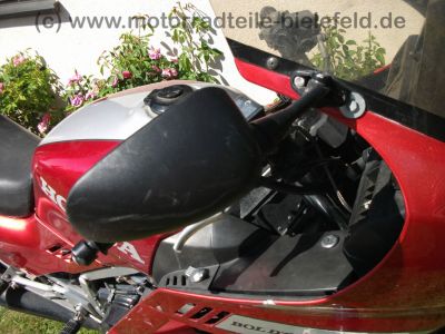 Honda_VF_1000_F2_Bol_d�Or_SC15_rot-silber_V4_wie_VF_400_500_700_750_1100_F_F2_C_S_R_SC16_114.jpg