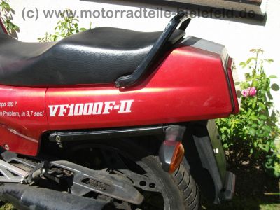 Honda_VF_1000_F2_Bol_d�Or_SC15_rot-silber_V4_wie_VF_400_500_700_750_1100_F_F2_C_S_R_SC16_9.jpg