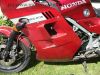 Honda_VF_1000_F2_Bol_d�Or_SC15_rot-silber_V4_wie_VF_400_500_700_750_1100_F_F2_C_S_R_SC16_16.jpg