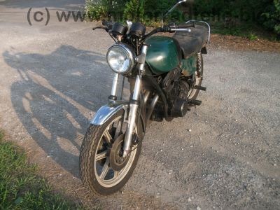 Yamaha_XS_750_1T5_gruen_MOTAD_Edelstahl-Auspuff_3in1_Cafe-Racer_Bobber_Chopper_wie_XS_TX_650_750_850_66.jpg