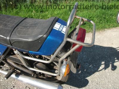 Yamaha_XS_360_blau_1U4_Twin_Gepaecktraeger_-_wie_XS_250_1U5_400_SE_2A2_4G5_18.jpg