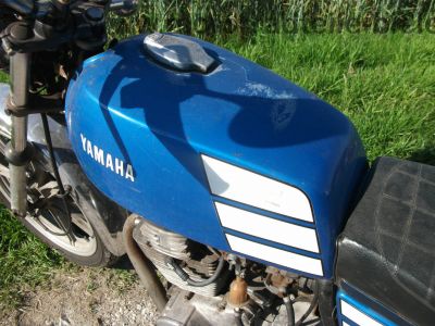 Yamaha_XS_360_blau_1U4_Twin_Gepaecktraeger_-_wie_XS_250_1U5_400_SE_2A2_4G5_22.jpg