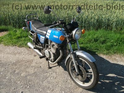 Yamaha_XS_360_blau_1U4_Twin_Gepaecktraeger_-_wie_XS_250_1U5_400_SE_2A2_4G5_59.jpg