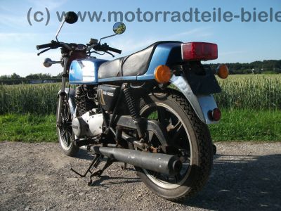 Yamaha_XS_400_2A2_blau-weiss_Twin_-_wie_XS_250_1U5_XS_360_1U4_XS_400_SE_4G5_14.jpg