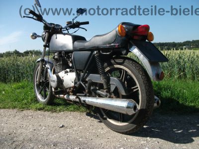 Yamaha_XS_400_2A2_schwarz_Stufensitz_Twin_-_wie_3N7_XS_250_1U5_XS_360_1U4_XS_400_SE_4G5_11.jpg