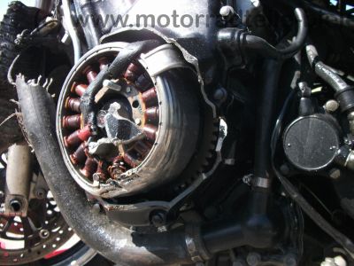 Honda_CBR_1100_XX_SC35_Fighter_Heck_LSL_Superbike_IXIL_EXTREM_Shorty_Auspuff_-_wie_X11_X-Eleven_SC42_65.jpg