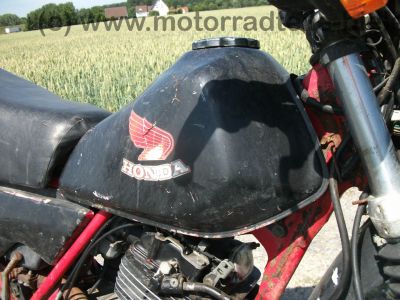 Honda_XL_500_R_PD02_Cross_-_wie_XL_200_250_350_500_S_R_PD01_MD03_46.jpg