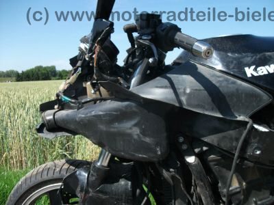 Kawasaki_ZZR_1100_C_ZXT10C_schwarz_150PS_-_wie__ZZ-R_1100_D_ZXT10D_GPZ_1100_ZXT10E_600_E_D_80.jpg