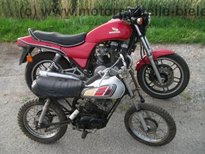Honda_CBX_650_E_RC13_rot_nackt_-_wie_CB_CBX_550_650_750_SC_F_F2_PC04_RC17_119.jpg