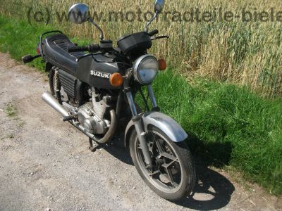 Suzuki_GS_450_E_schwarz_-_wie_GSX_GS_250_400_450_500_L_T_S_25x_40x_58.jpg