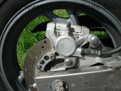 Yamaha_TDM_850_3VD_blau_Crash_original_Koffersystem_Koffer_Koffertraeger_Gepaecktraeger_Hepco_und_Becker_Hecktraeger_106.jpg