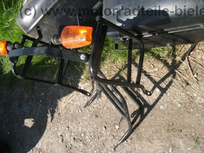 Yamaha_TDM_850_3VD_blau_Crash_original_Koffersystem_Koffer_Koffertraeger_Gepaecktraeger_Hepco_und_Becker_Hecktraeger_25b.jpg