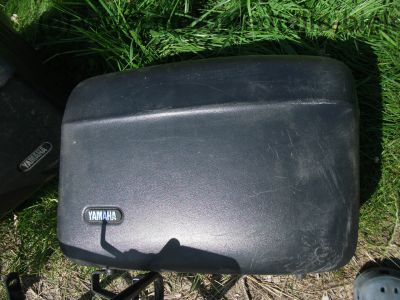 Yamaha_TDM_850_3VD_blau_Crash_original_Koffersystem_Koffer_Koffertraeger_Gepaecktraeger_Hepco_und_Becker_Hecktraeger_31.jpg